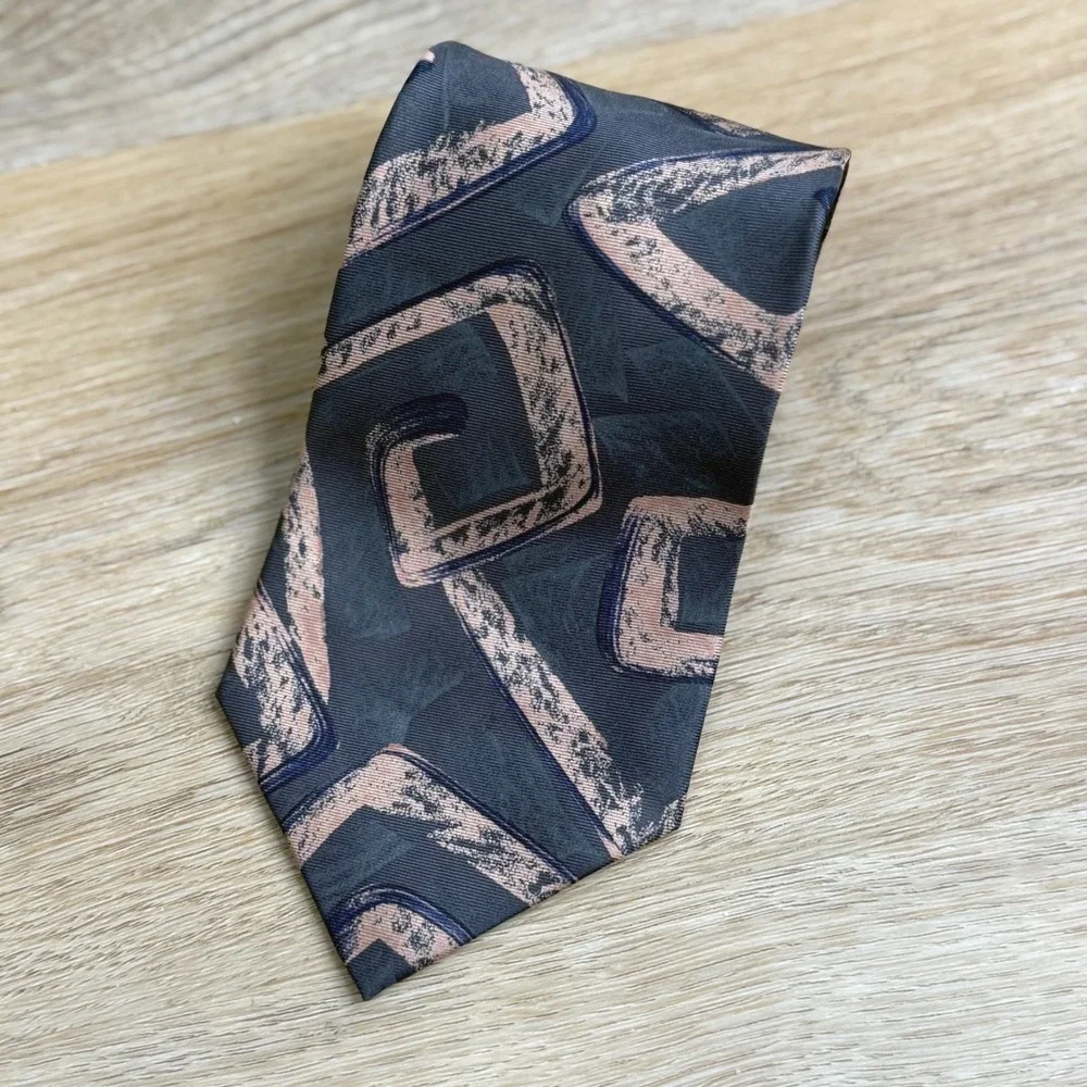 Mezzo Matto Grey Pink Geometric 100% Silk Tie Mens OS Handmade in Italy
